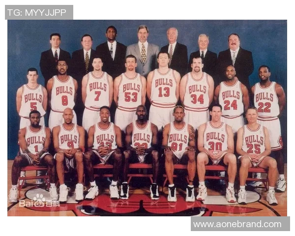 深圳篮球队的荣耀之路:从默默无闻到奥运舞台的辉煌历程 深圳篮球队的荣耀之路:从默默无闻到奥运舞台的辉煌历程