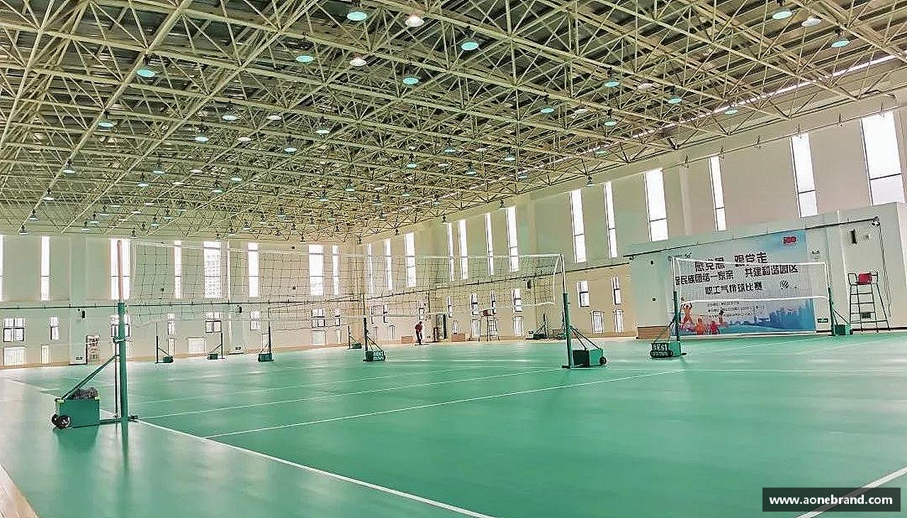 力量源自团结，奋斗点亮梦想！